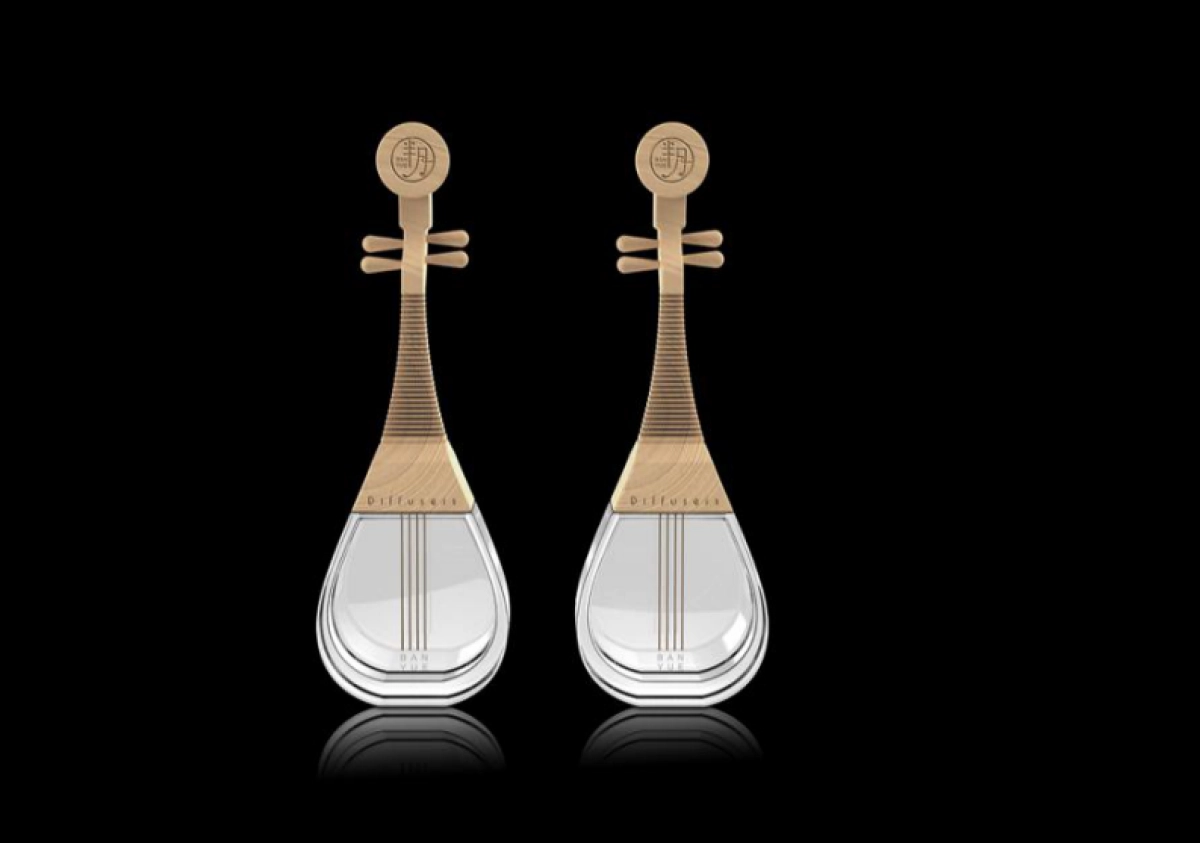 半月·香薰包装彩妆产品设计方案_第6页