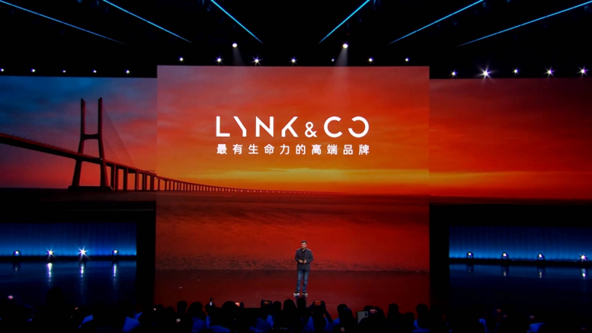 领克07 EM-P上市发布会_第9页