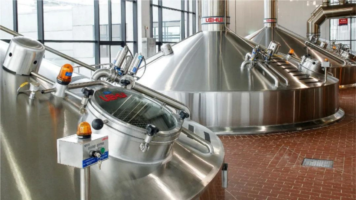 华与华“鲜啤30公里”案例解析_第6页