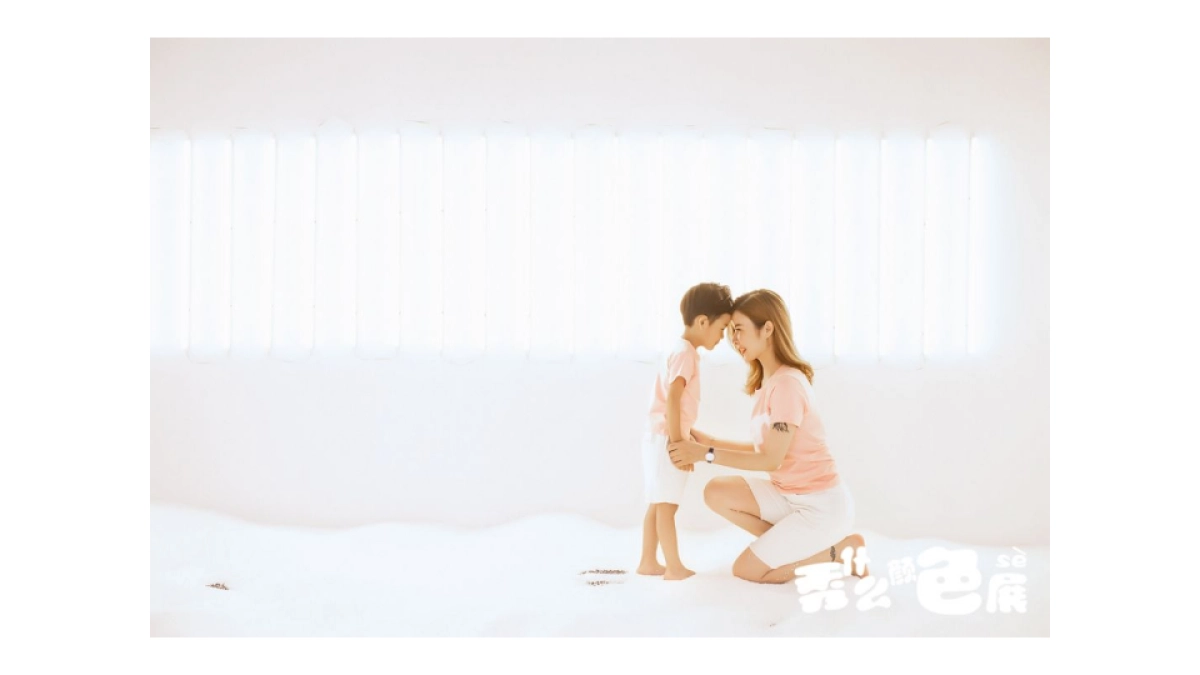 2019珠海免税商场秀什么颜色展_第7页