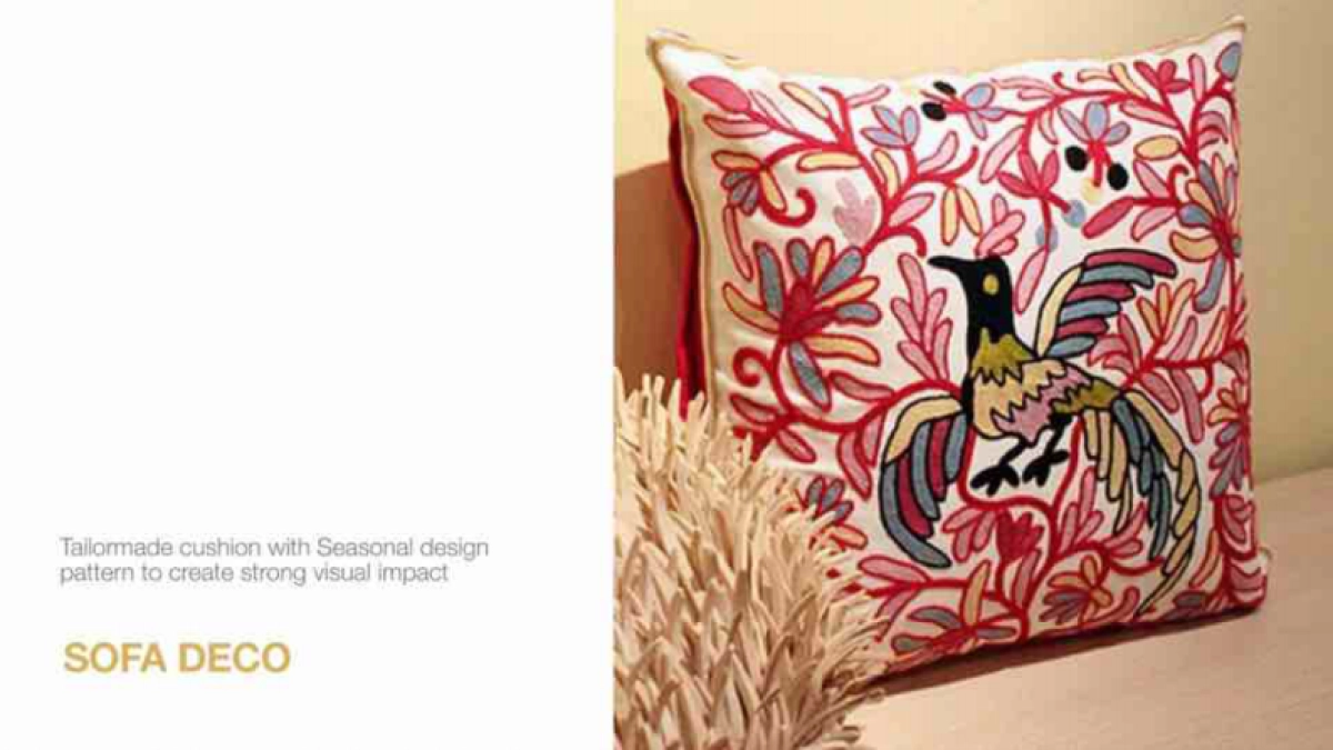 2019MK创意时装秀方案_第9页