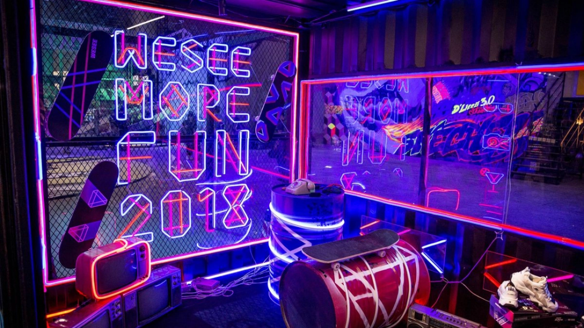 2023活动造势赛博朋克元宇宙潮流创意氛围包装形式大合集_第10页