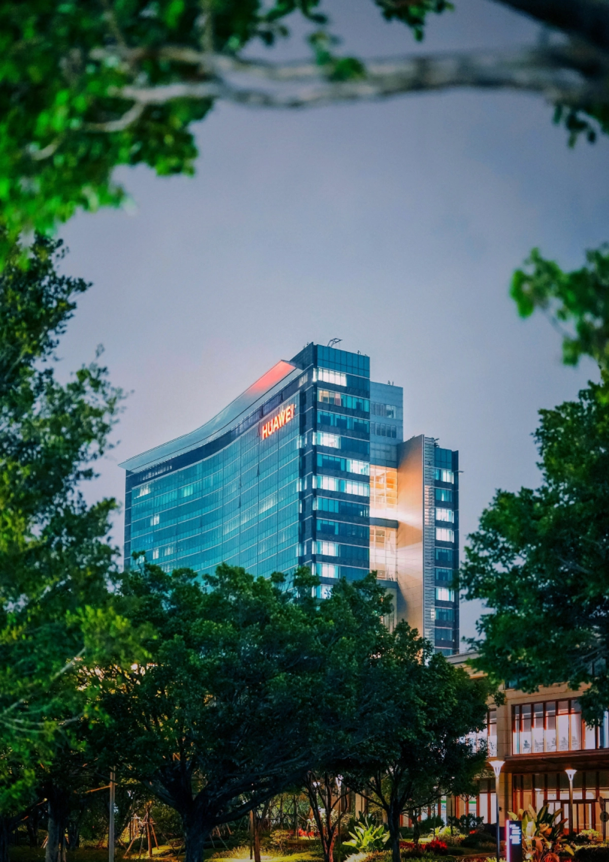 华为终端可持续发展报告（2024-2025年）-华为.pdf_第6页